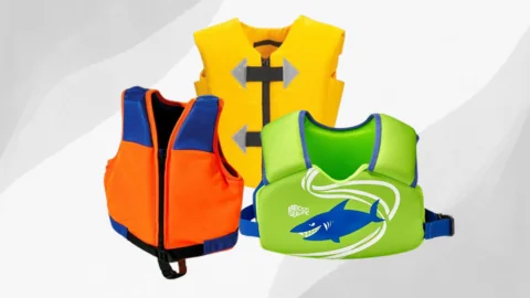 Plaukimo liemenės vaikams ir suaugusiems įvairių spalvų ir dydžių parduodamos easysport.lt